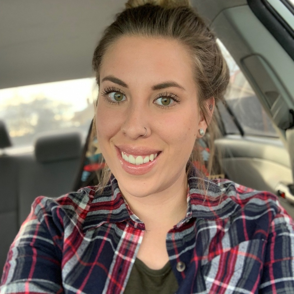 Meet your Posher, Sara
